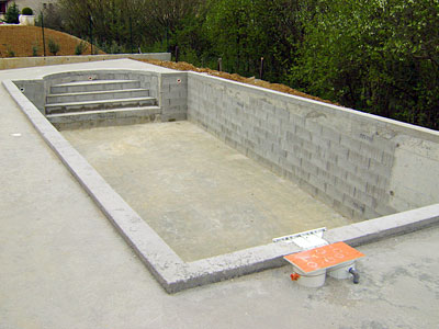 Création piscine béton à Angoulême